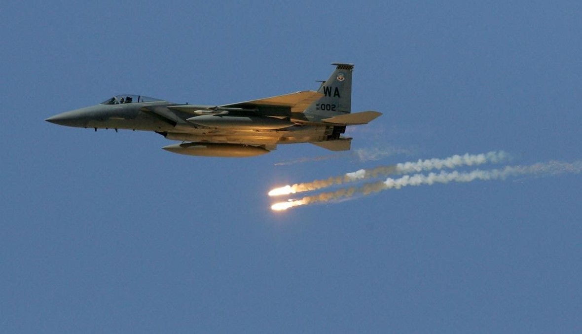 طائرات التحالف تقصف قواعد عسكرية تدعم الحوثيين في صنعاء