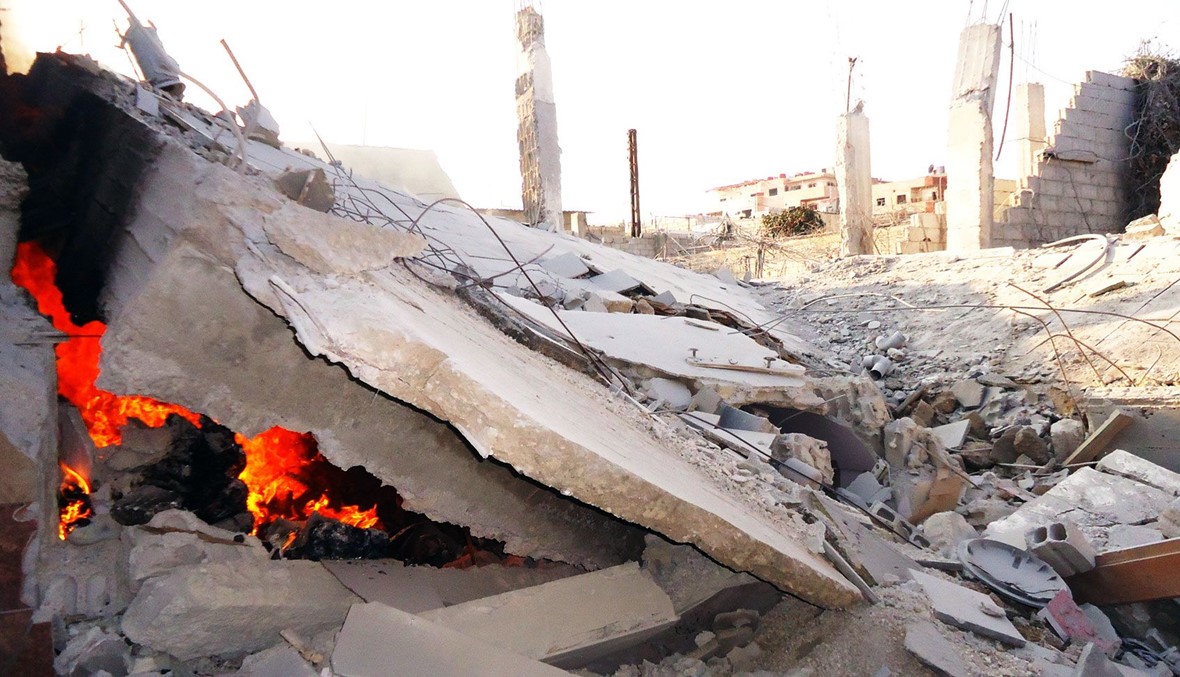 النظام يقصف مناطق في إدلب وحلب بالبراميل... ويحصد 33 قتيلاً بينهم أطفال