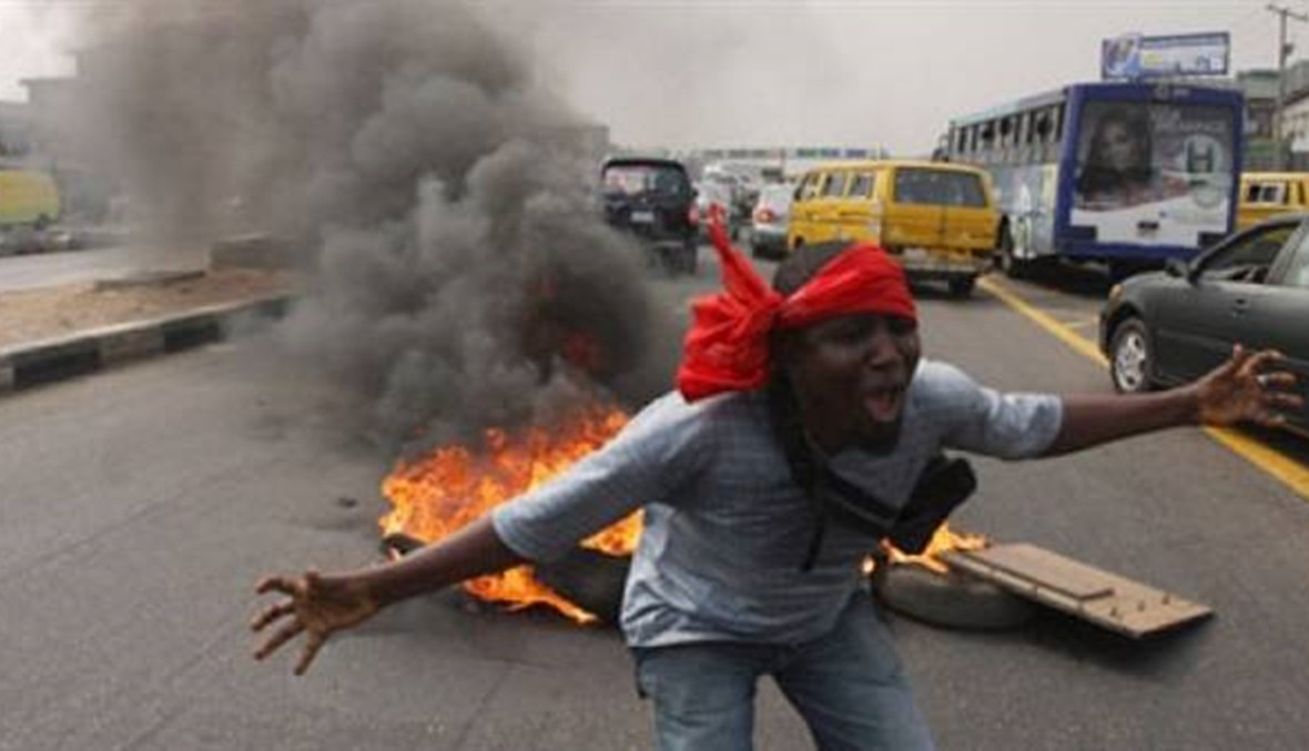 التفجيرات الانتحارية اوقعت عشرات القتلى قرب مايدوغوري النيجيرية