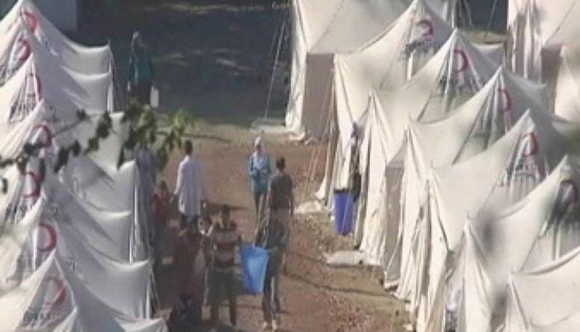 تركيا تقيم مخيما جديدا ضخما لاستقبال 55 الف لاجىء سوري