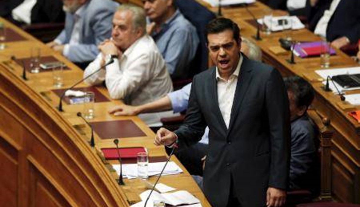 البرلمان اليوناني يتبنى اولى الاصلاحات التي تسبق خطة الانقاذ الجديدة