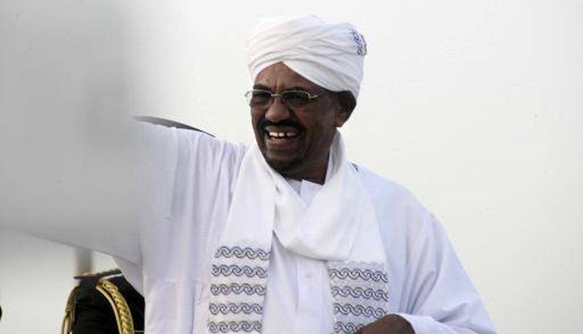 رغم مذكرة توقيف المحكمة الجنائية الدولية... البشير يزور موريتانيا
