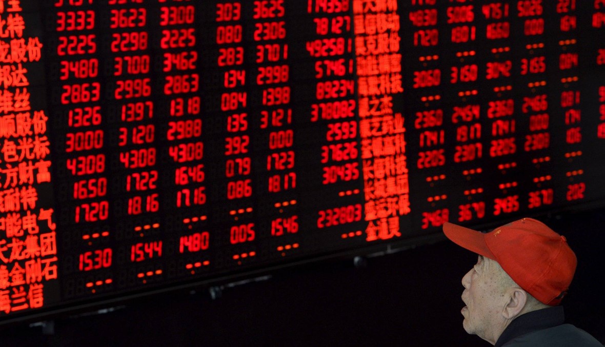 الأسهم الصينية تهبط مجدداً رغم مساعي بكين إلى تهدئة الأسواق