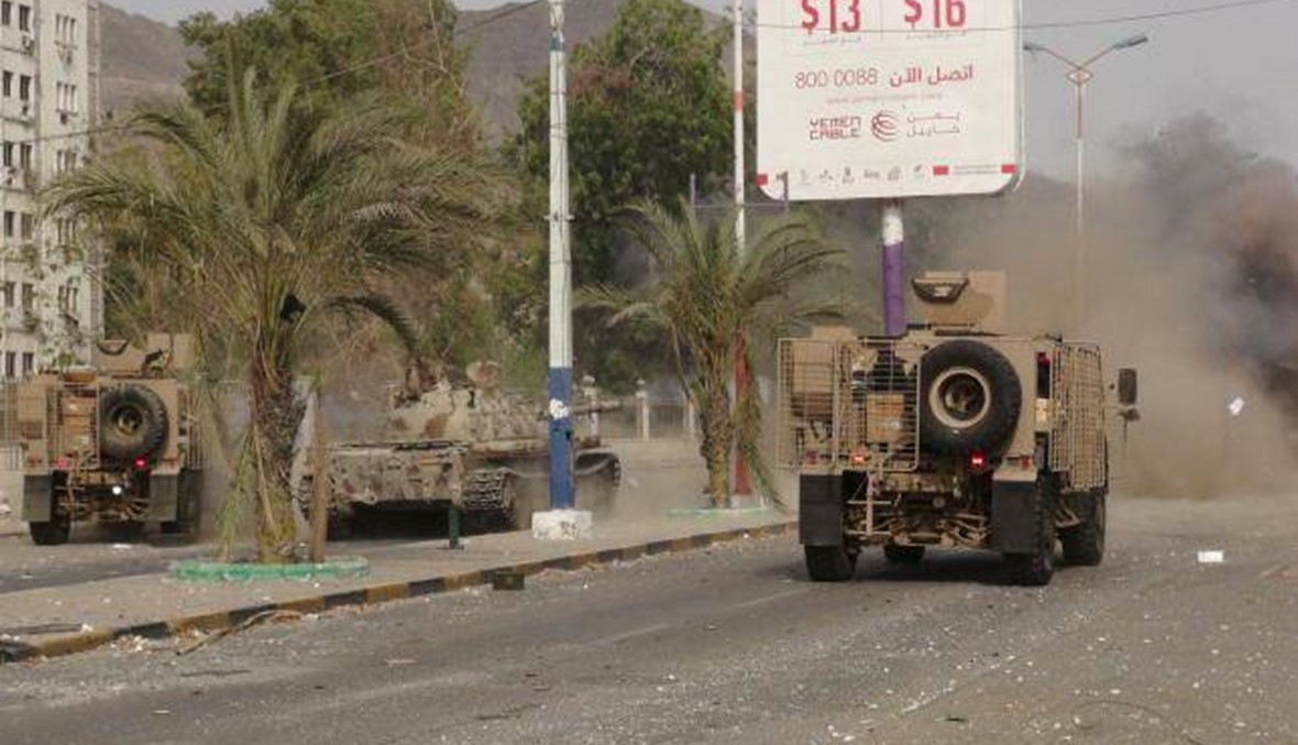 الرئيس اليمني يقرّر دمج المقاتلين الموالين بالجيش