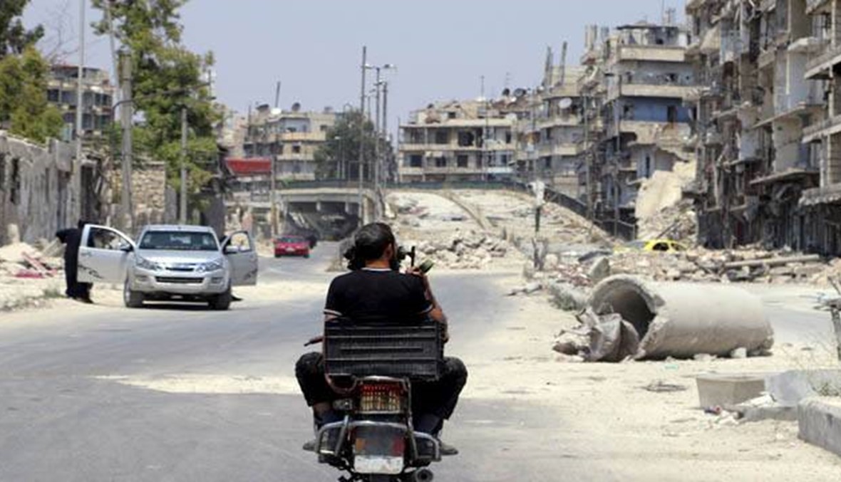 الجيش السوري يتقدّم في ريفَي حماه واللاذقية \r\nكيري ولافروف والجبير يناقشون الأزمة السورية