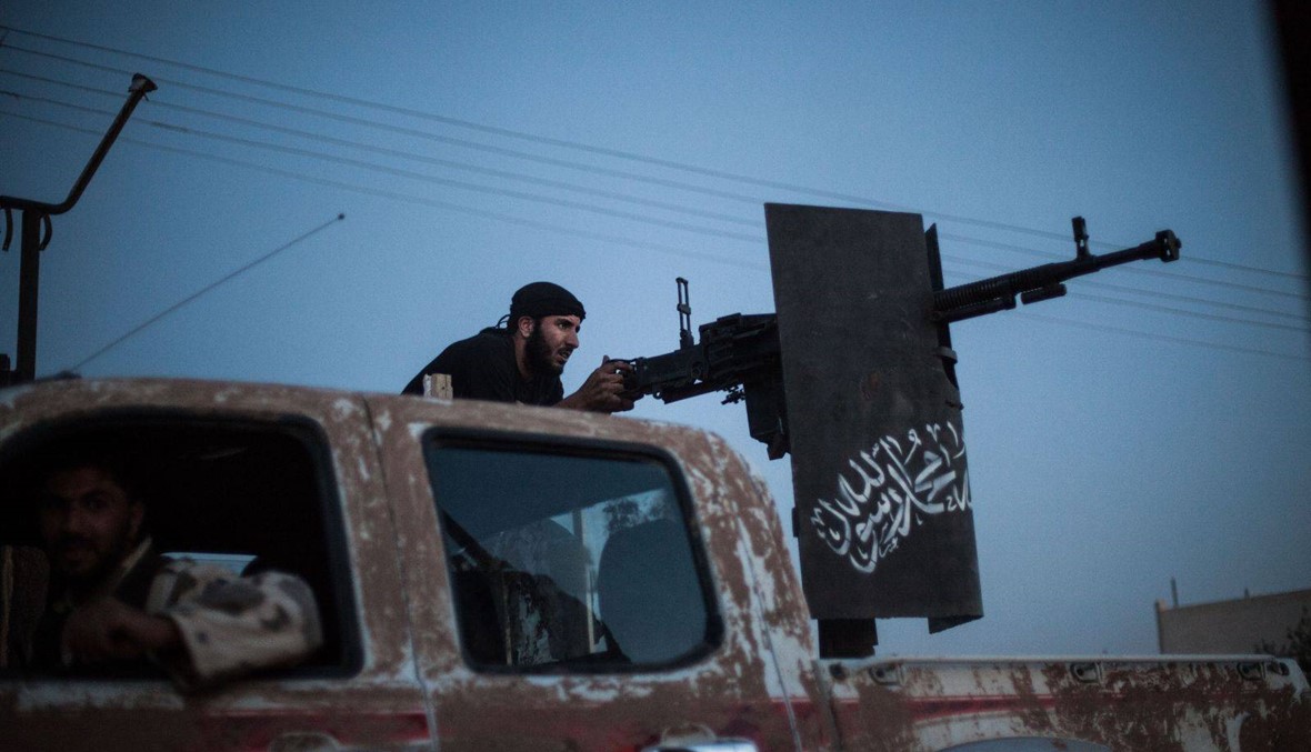 للمرة الأولى... واشنطن تقصف مواقع لـ"النصرة" في سوريا دفاعاً عن مقاتلين درّبتهم