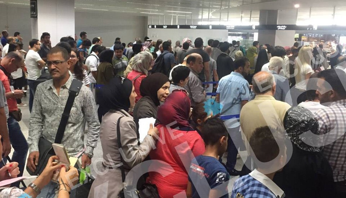 بالصور والفيديو: ماذا يجري في مطار رفيق الحريري؟