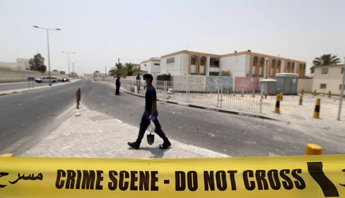 اعتقال خمسة على صلة بتفجير وقع الشهر الماضي في البحرين