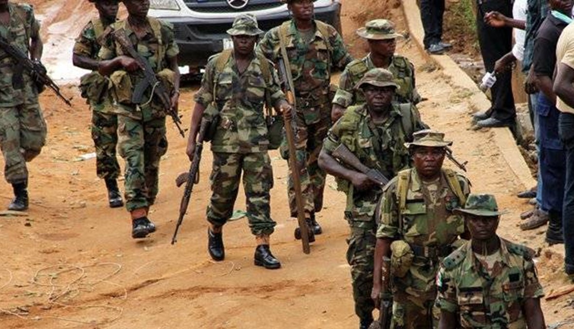 الرئيس النيجيري يمهل الجيش 3 اشهر للقضاء على "بوكو حرام"
