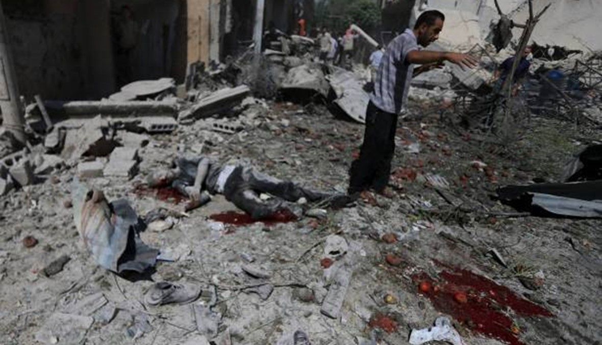 مجزرة في دوما... أكثر من 100 قتيل اثر غارات للطيران السوري