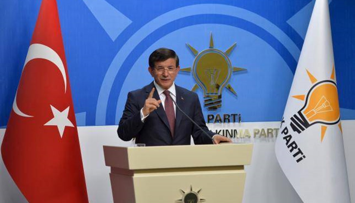 اللجنة الانتخابية في تركيا تقترح انتخابات مبكرة في أول تشرين الثاني