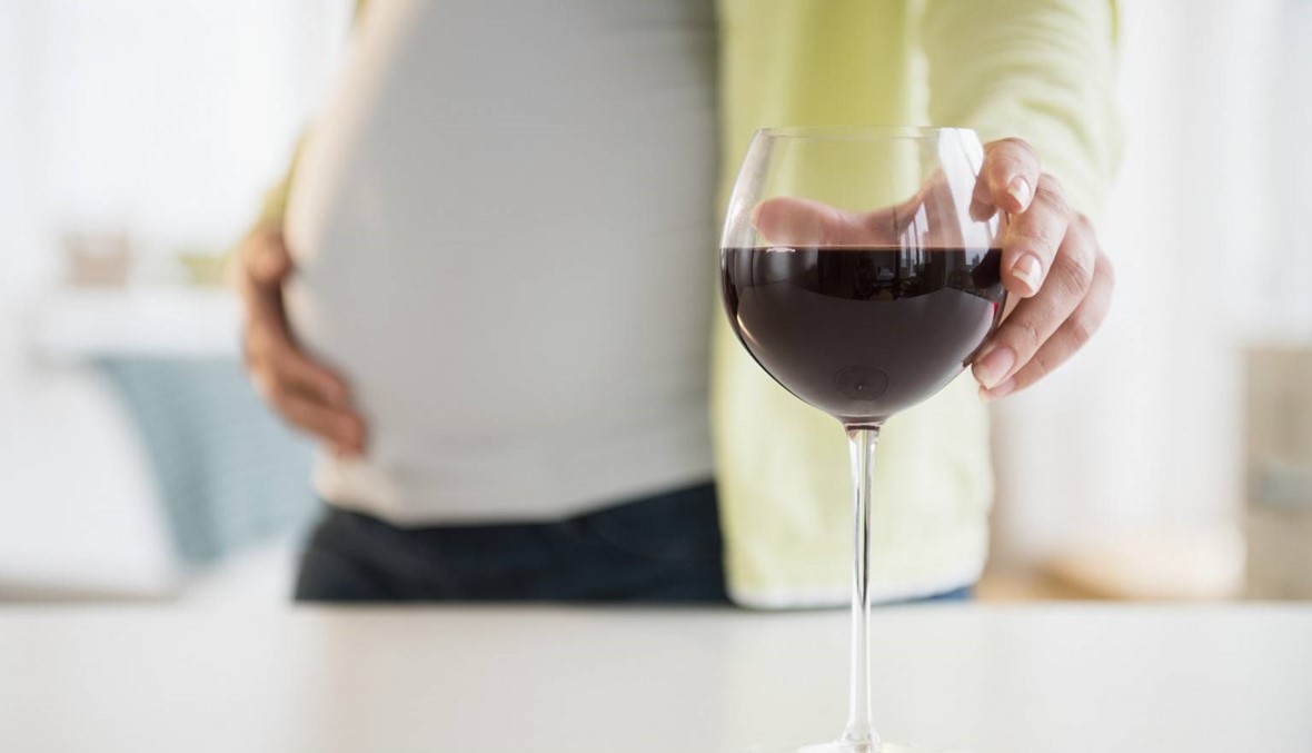 استهلاك الكحول يُضرّ بالجنين قبل الحمل!