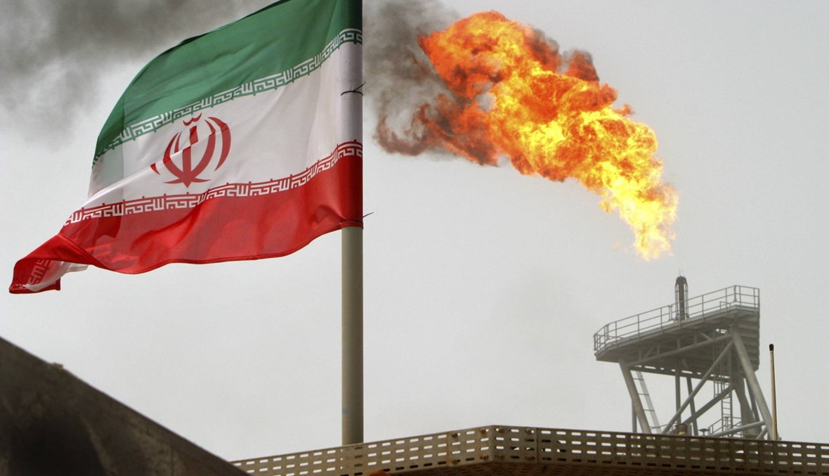 الانتهاء من نموذج عقود النفط الإيرانية خلال أسابيع