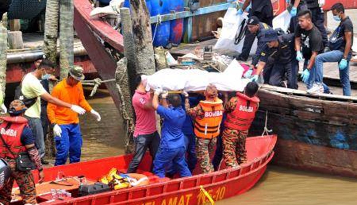 مصرع 14 شخصاً في غرق مركب للمهاجرين في ماليزيا