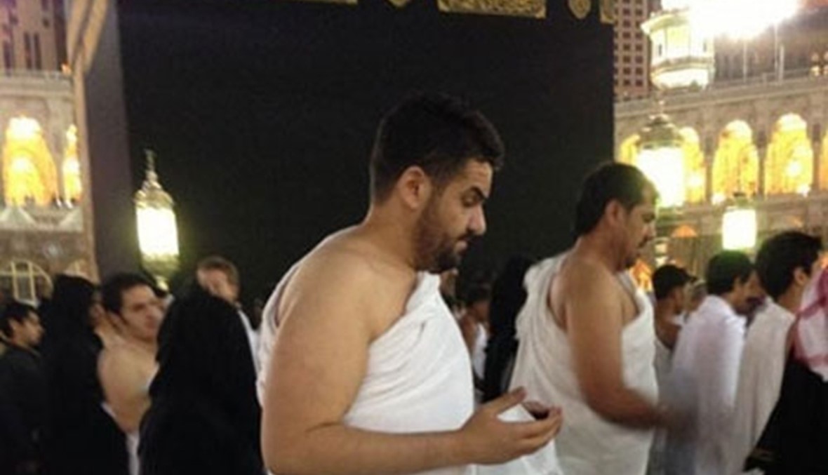 حسين الجسمي يؤدي مناسك العمرة في مكة