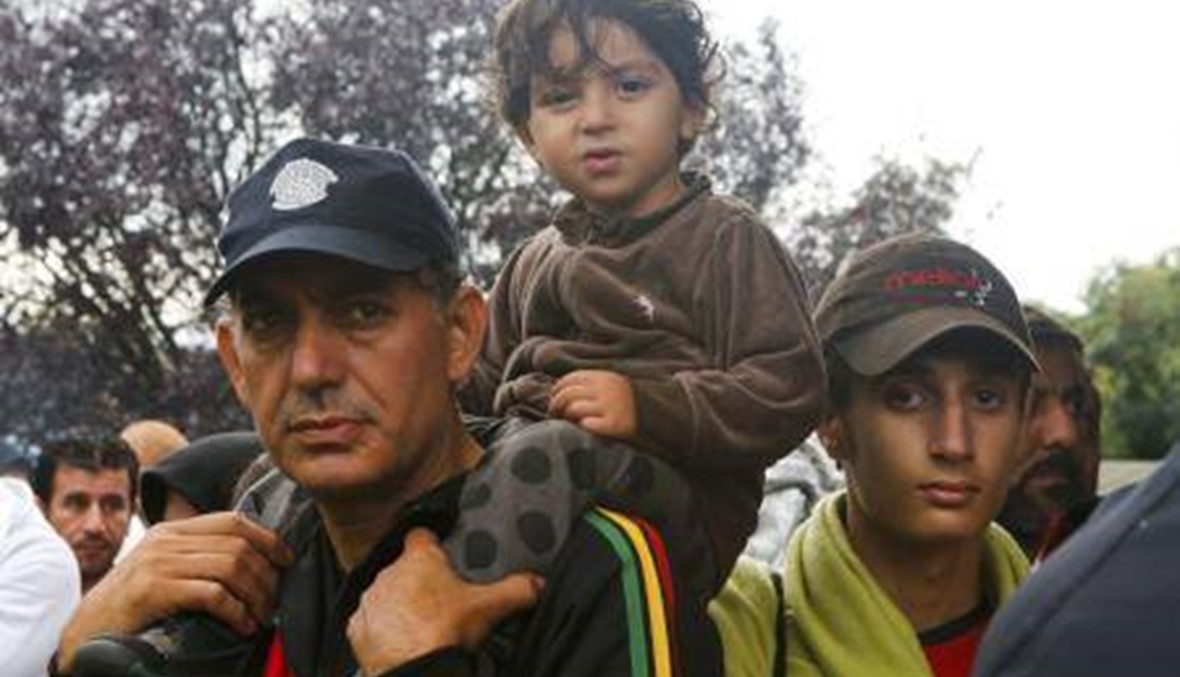 الشرطة: 4 آلاف لاجئ عبروا الحدود إلى النمسا والأعداد قد تتضاعف