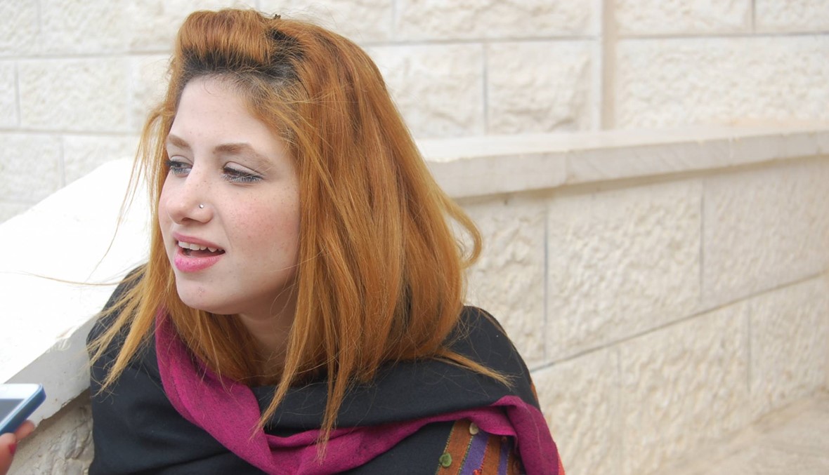 "متغرب" ألبوم جديد للفلسطينية الشابة نورا أبو ماضي