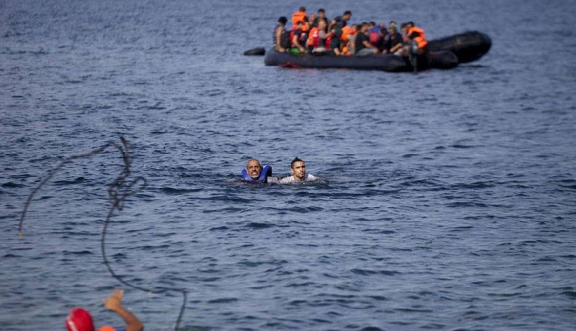 مقتل 17 سورياً إثر غرق مركب للمهاجرين قبالة تركيا
