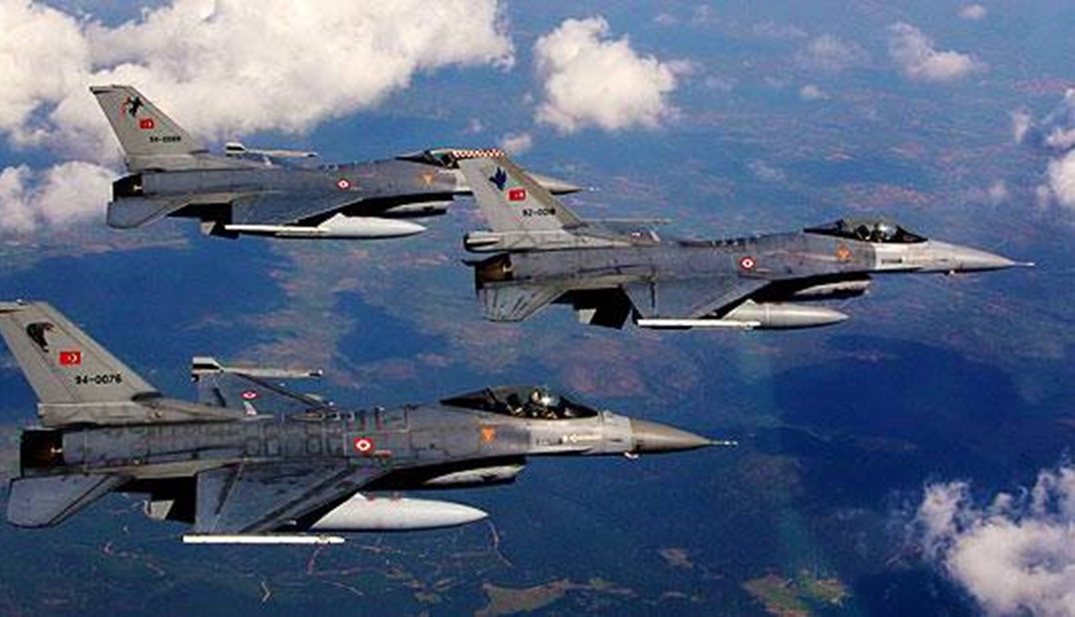 طائرات تركية تقصف أهدافاً للمسلحين الأكراد