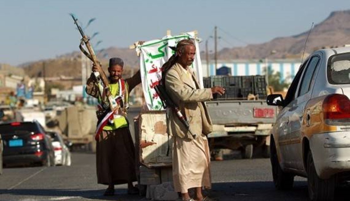 الصواريخ تهاجم الفندق حيث رئيس الوزراء اليمني في عدن... والأخير ينجو