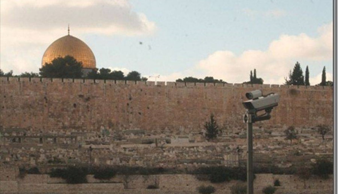 نتانياهو يعلن عن خطط لوضع كاميرات مراقبة في طرقات الضفة الغربية