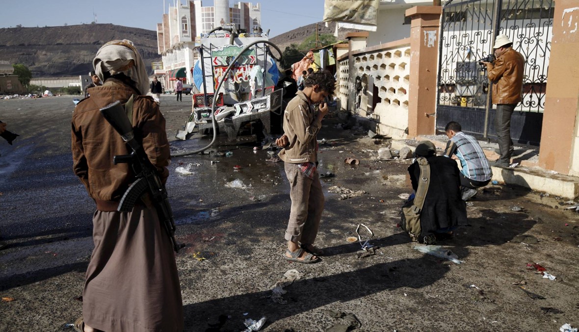 الحكومة اليمنية تقرر البقاء في عدن على الرغم من هجمات تنظيم الدولة الاسلامية