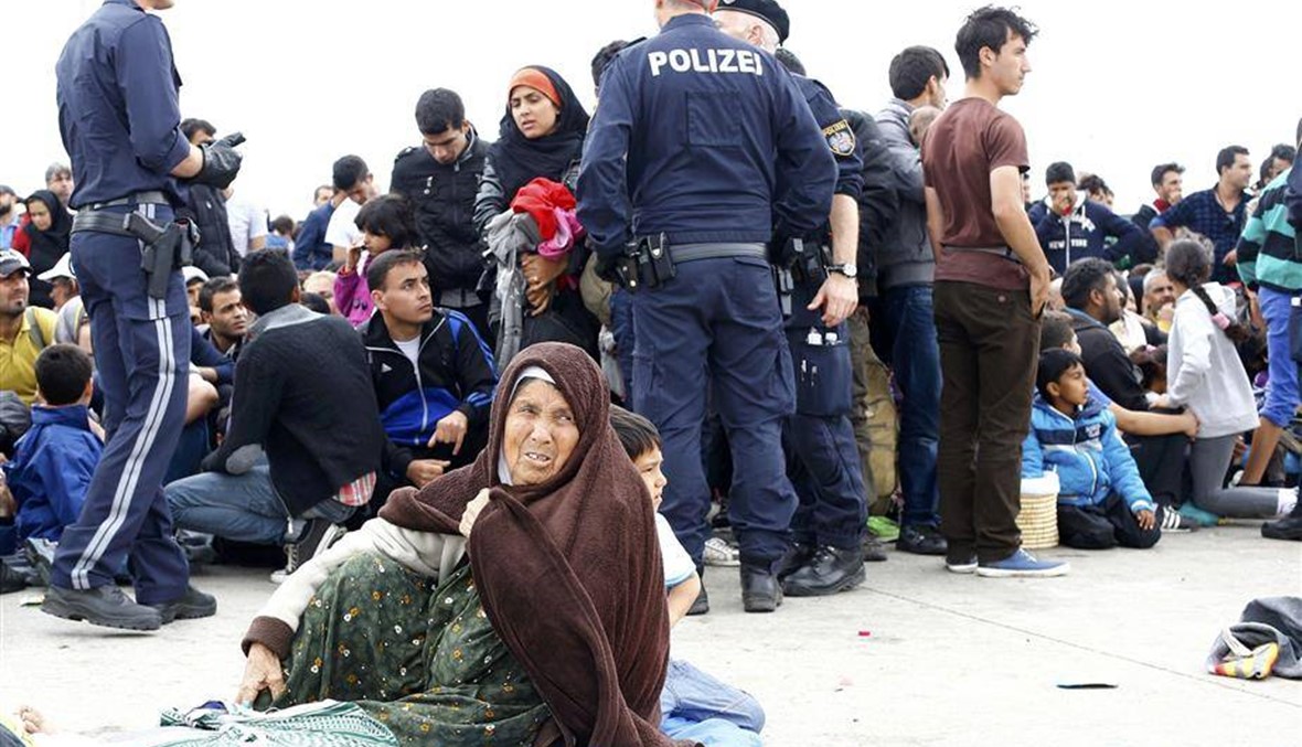 نحو ترحيل 400 ألف لاجئ من أوروبا...ما مصير السوريين؟