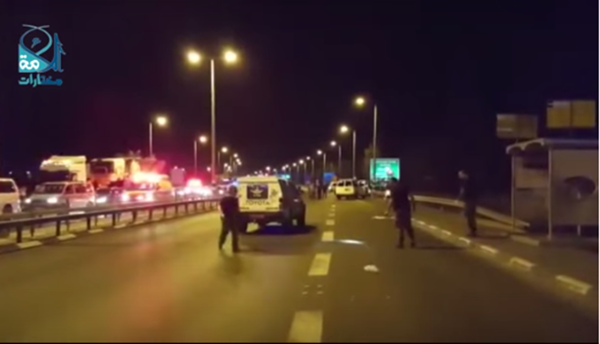 بالفيديو...طعن جندي اسرائيلي في حافلة بالقدس ومقتل المهاجم برصاص الشرطة