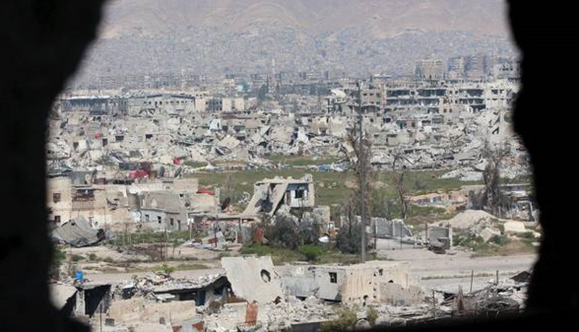قصف مدفعي وجوي كثيف للنظام السوري على حي جوبر الدمشقي