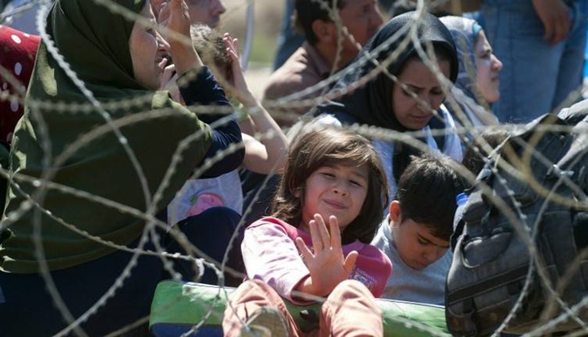 "وضع طارئ" للمهاجرين في البلقان... وقمة أوروبية مصغّرة الأحد