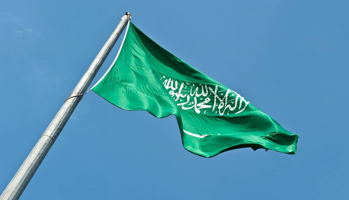 "ستاندرد آند بورز" تخفض التنصيف الائتماني للسعودية إلى ‭A+‬‭/A-1