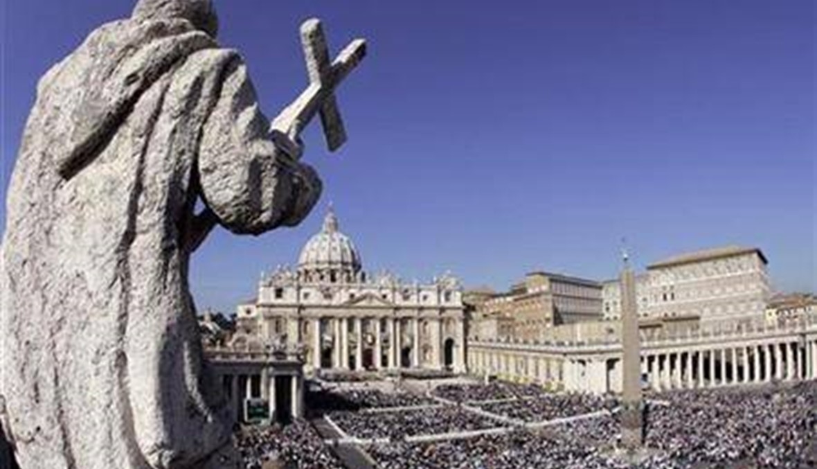محققون يشتبهون في تورّط مكتب رئيسي في الفاتيكان بعمليات غسل أموال