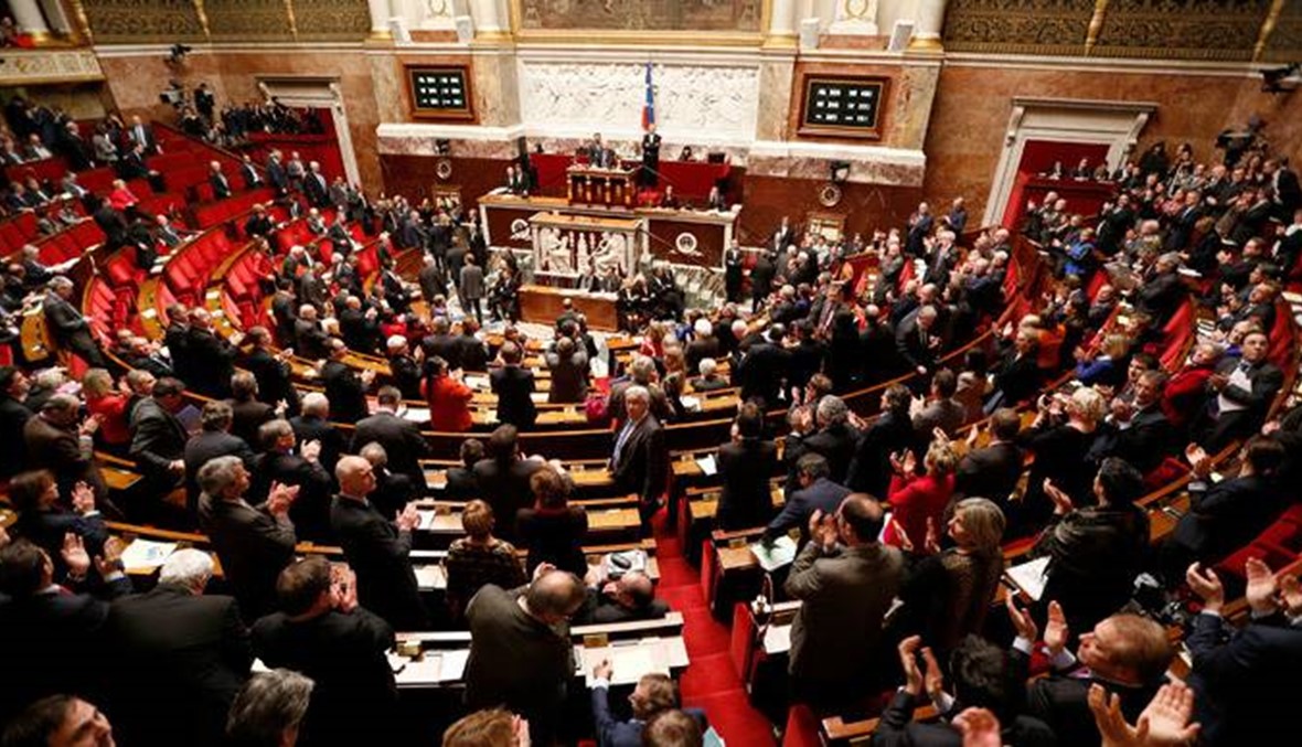 البرلمان الفرنسي يصوّت في اواخر تشرين الثاني على تمديد الغارات في سوريا