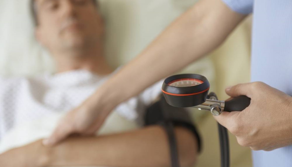 هل من علاقة بين خفض ضغط الدم والأزمات القلبية؟