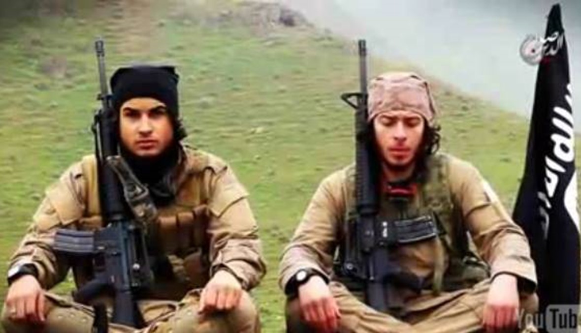 "داعش" يتبنى اعتداءات باريس التي اودت بحياة 128 شخصاً