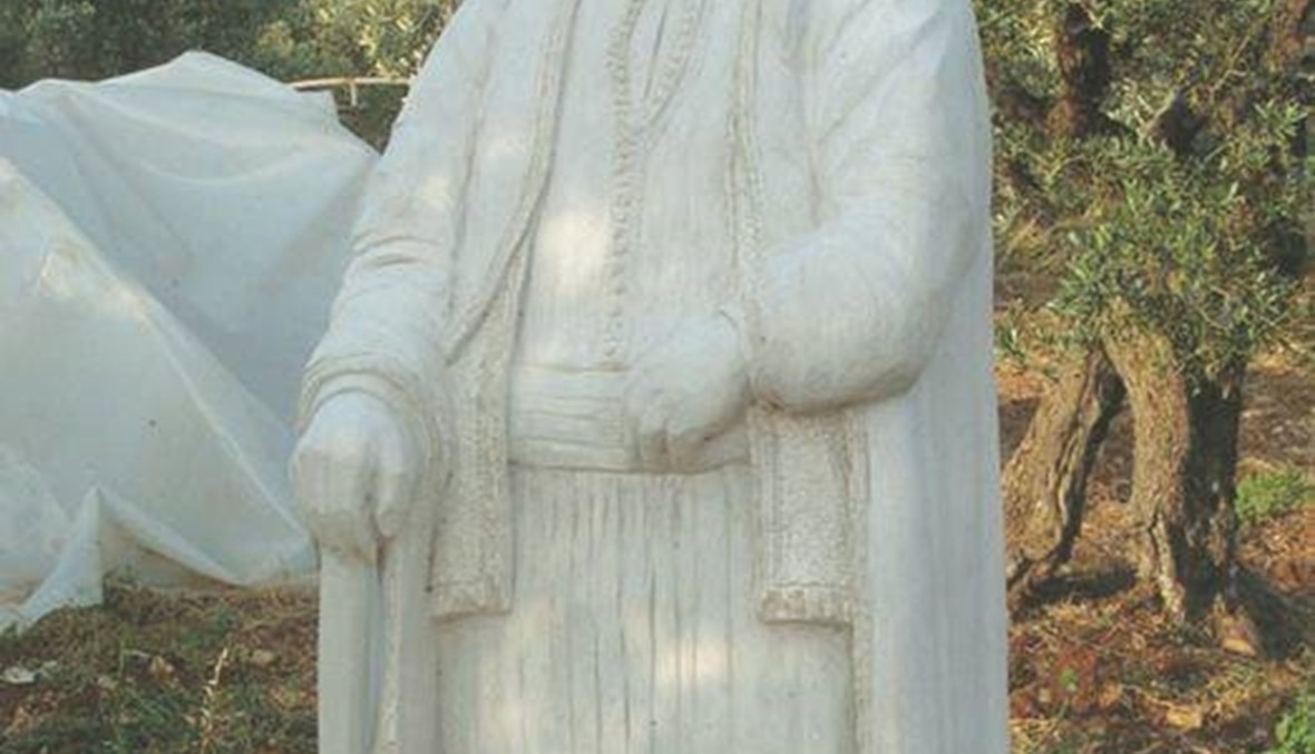 أضواء الميلاد تطلّ من كنائس زغرتا وإهدن