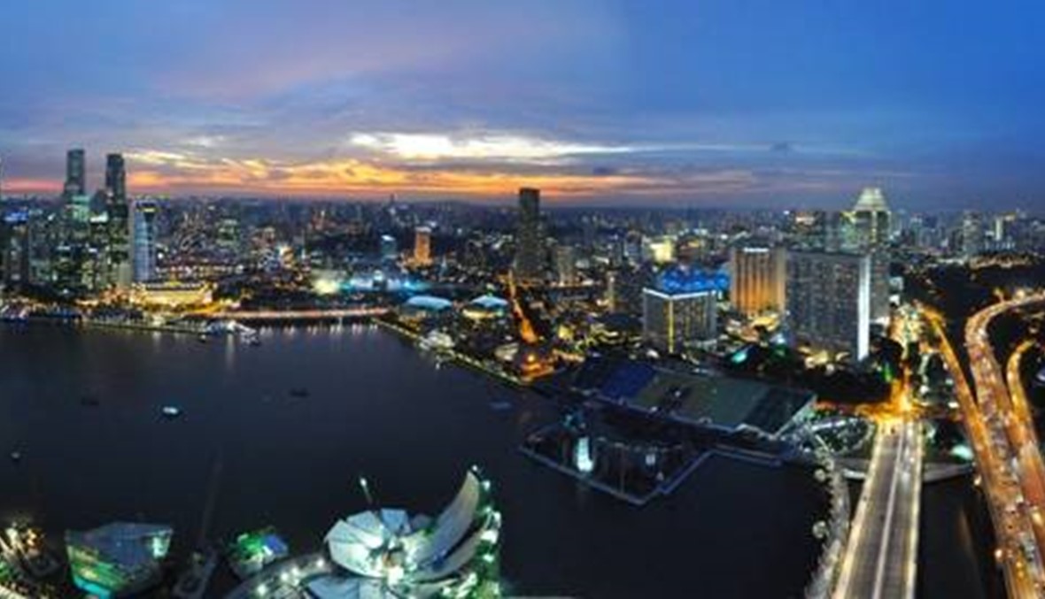 سنغافورة تخفض توقعات النمو الاقتصادي خلال 2015