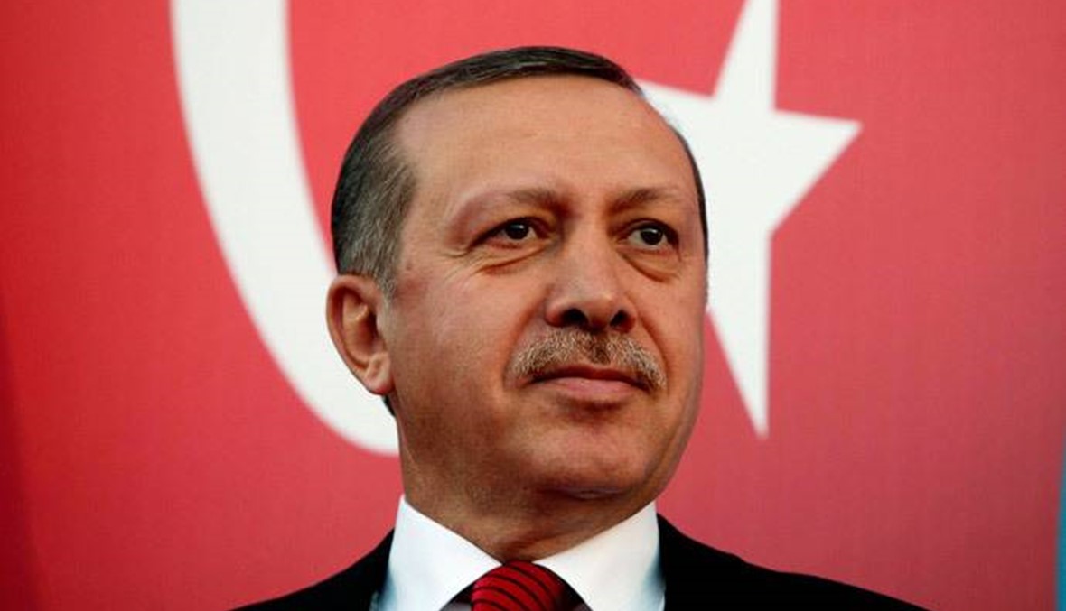 إردوغان يكشف عن ملابسات حادثة الطائرة الروسية: لا نريد تصعيد الموقف
