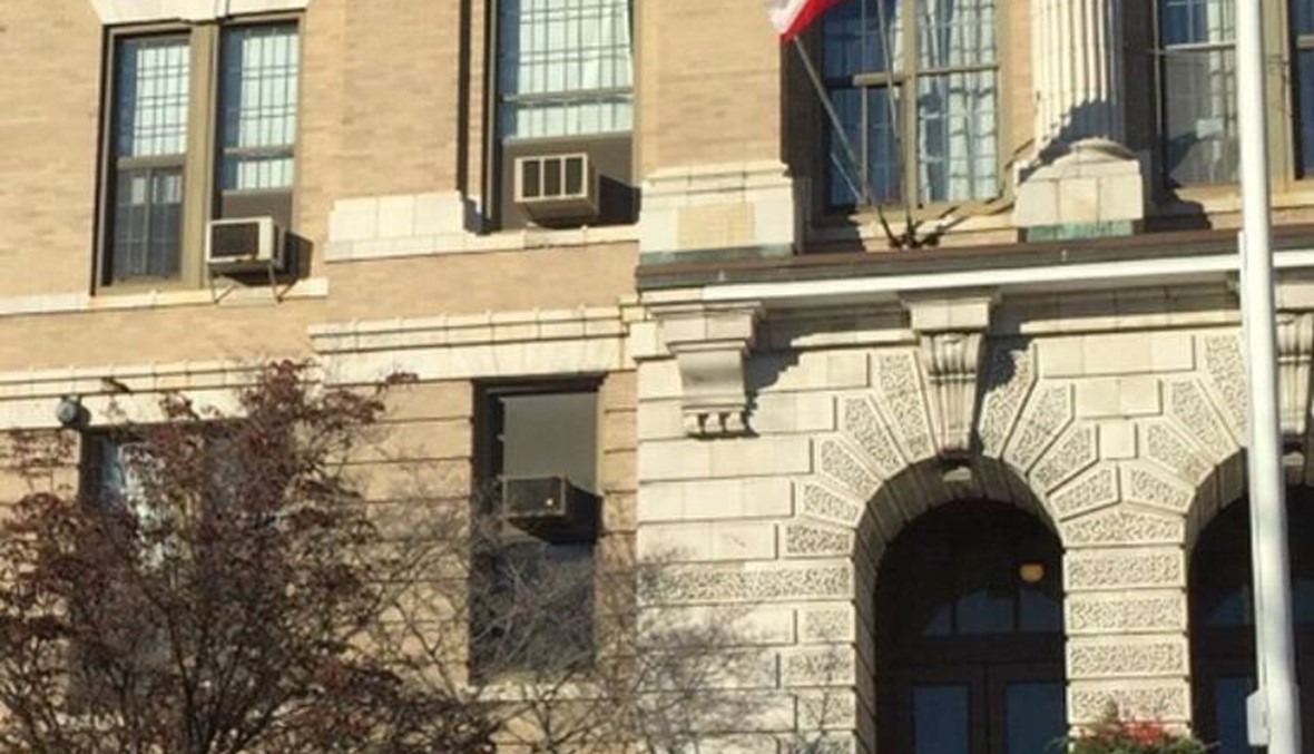رفع العلم اللبناني على 7 مباني حكومية في بوسطن واطلاق اسم بيروت على شارع رئيسي