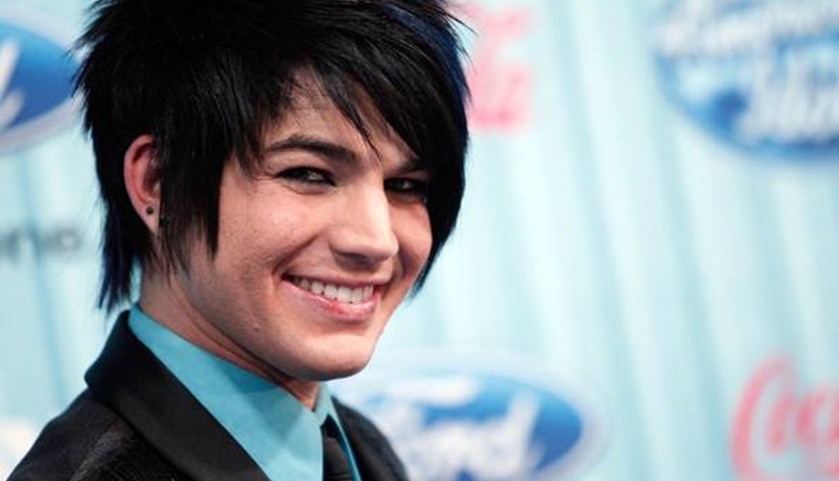 سنغافورة حائرة... هل يُسمح للمغني المثلي آدم لامبرت بإحياء حفل؟