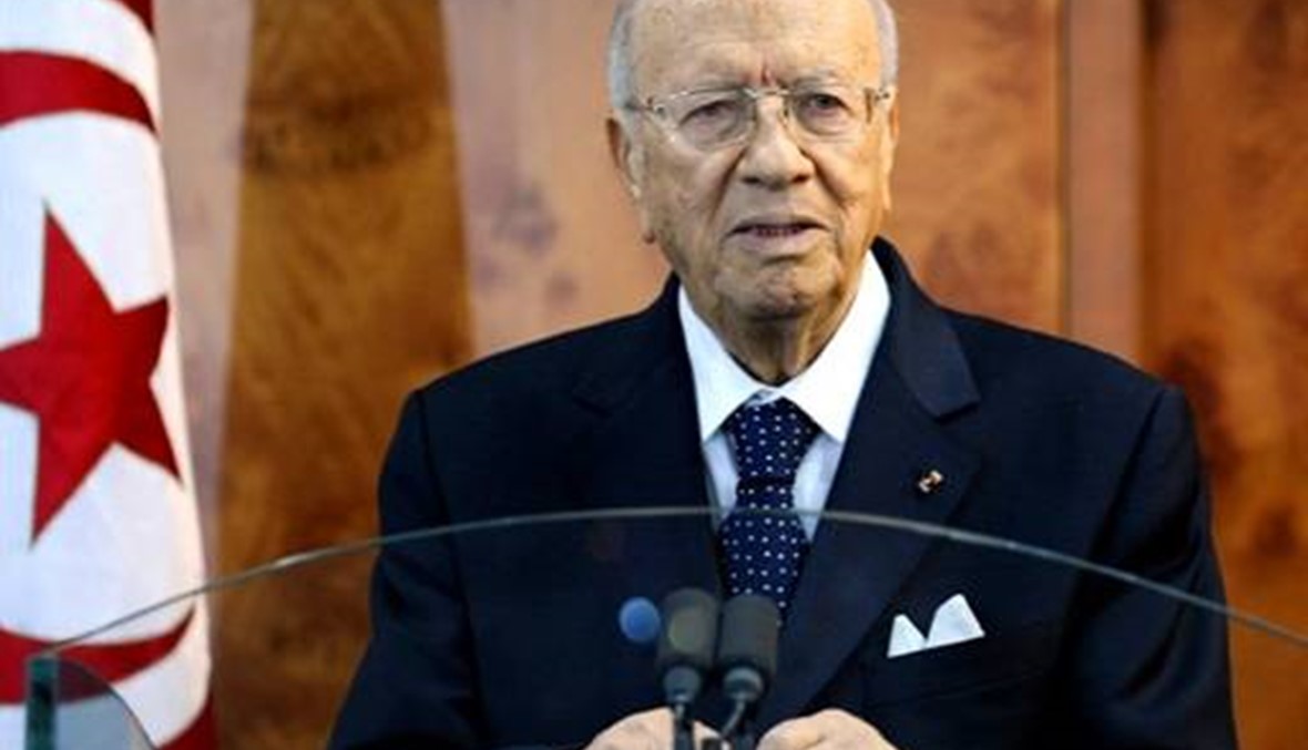 الرئيس التونسي يدعو الى "السلم الاجتماعي" لمكافحة الارهاب