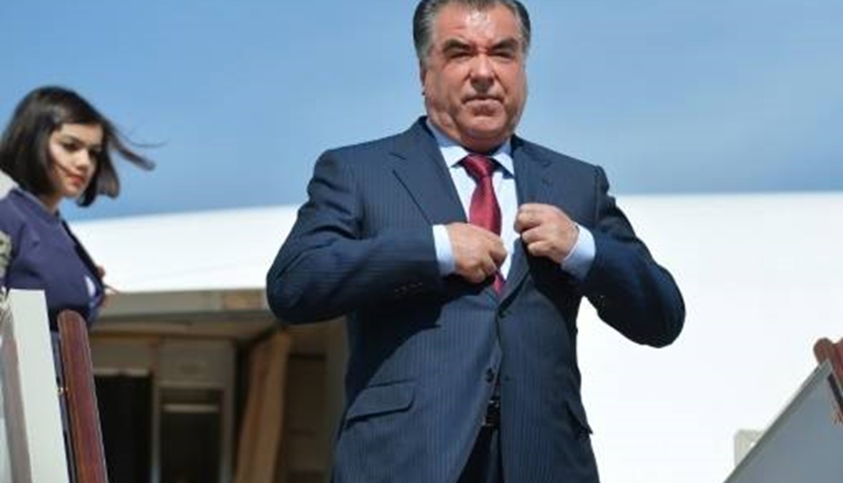 برلمان طاجيكستان يعلن الرئيس "قائداً" الى الأبد