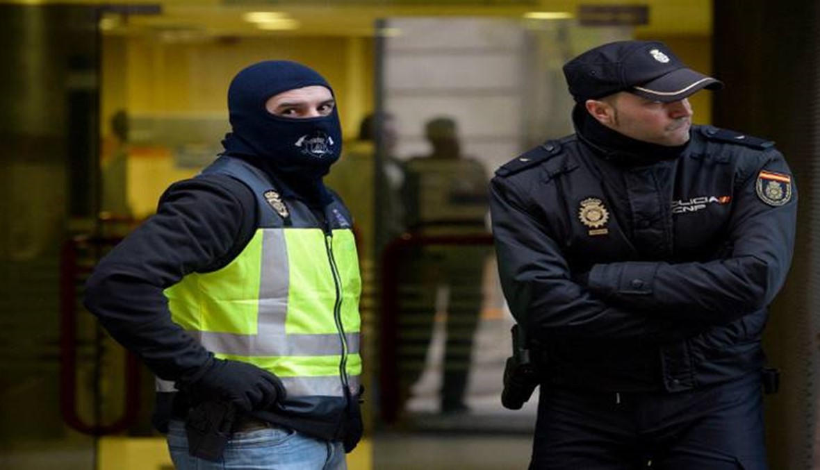 في اسبانيا... اعتقال رجل اتهم بتجنيد مقاتلين "دواعش"