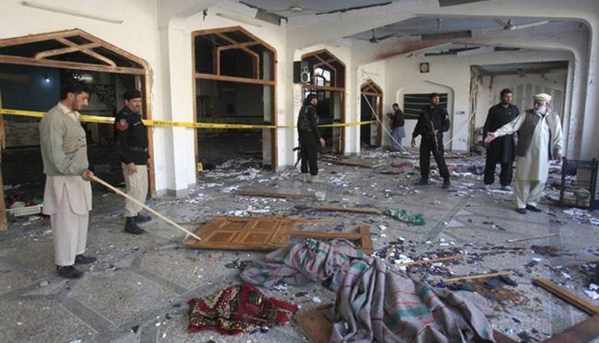 مقتل 10 وإصابة 50 في انفجار بشمال غرب باكستان
