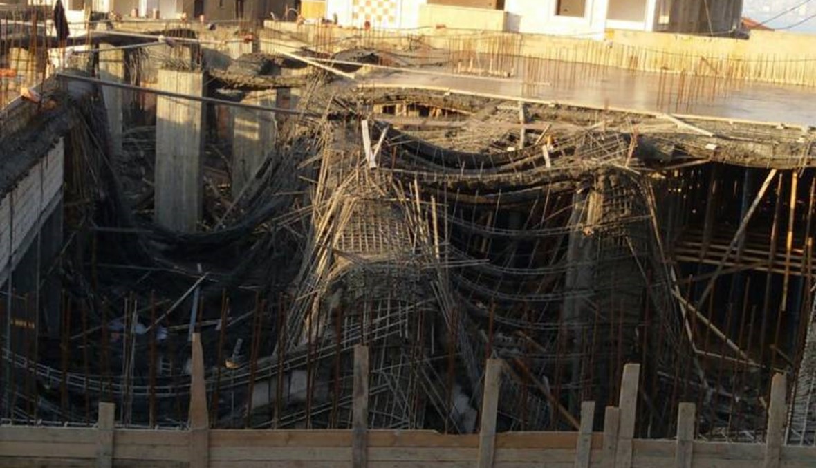 8 جرحى اثر انهيار سقف مبنى في عرمون