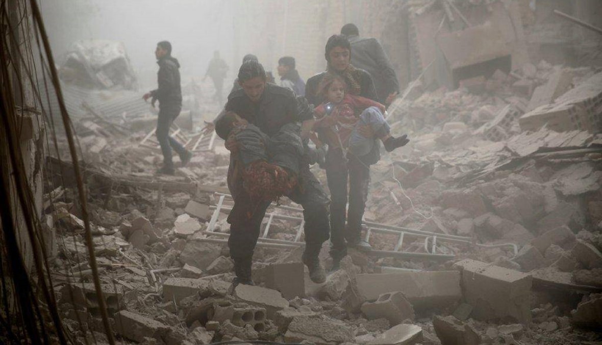 مقتل 34 مدنيًا في غارات "روسية" على سوقين شمال سوريا