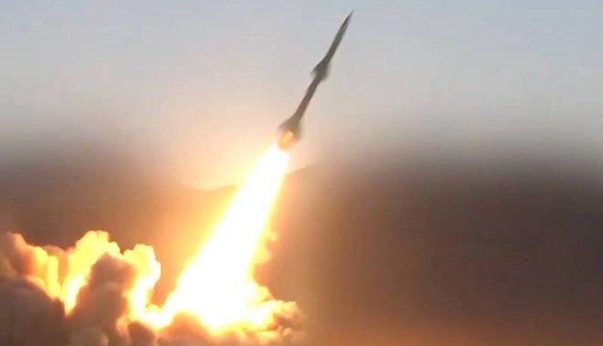 اطلاق صاروخين بالستيين من اليمن على السعودية