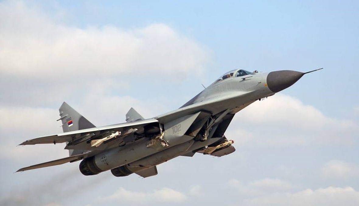 طائرات يُعتقد أنها روسية تقتل العشرات بإدلب