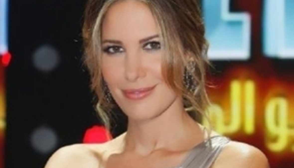 دينا عازار تعلن طلاقها بعد 3 أشهر من زواجها!