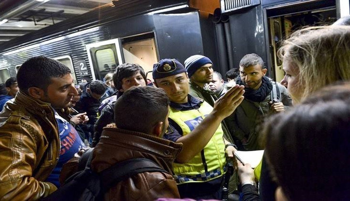 السويد تغلق بوابة دخول رئيسية للمهاجرين غير الشرعيين